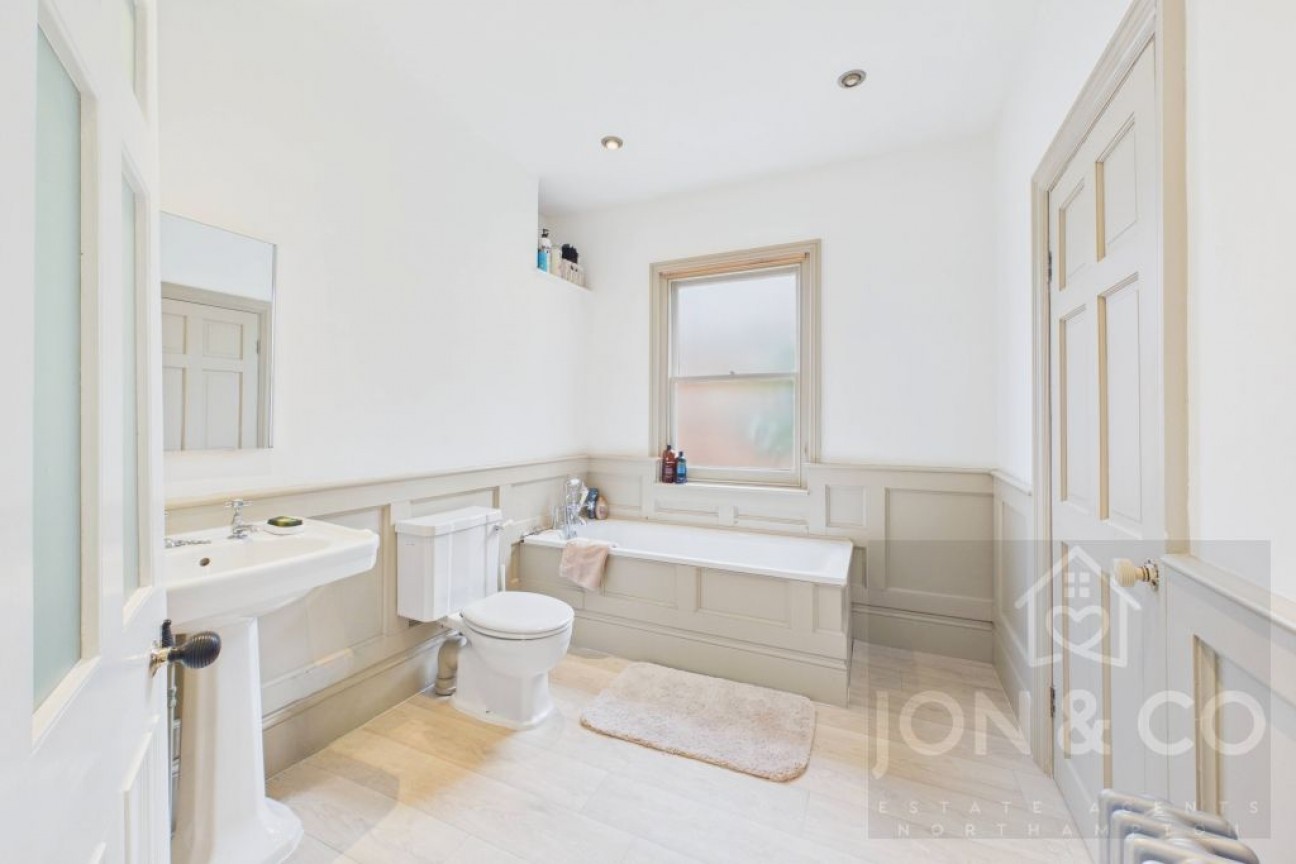 St Georges Avenue | Northampton | NN2