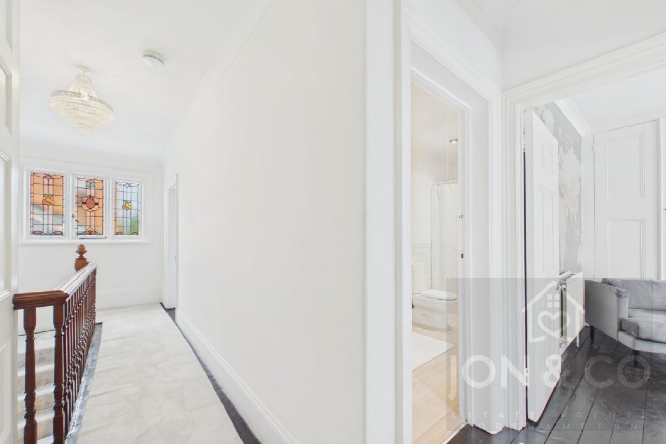 St Georges Avenue | Northampton | NN2