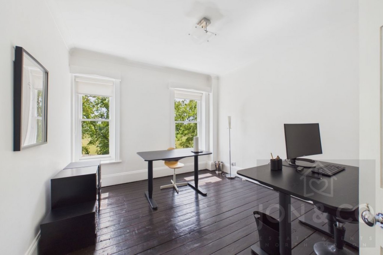 St Georges Avenue | Northampton | NN2