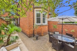 St Georges Avenue | Northampton | NN2