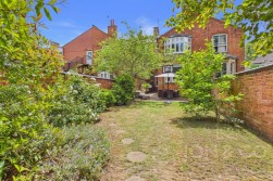 St Georges Avenue | Northampton | NN2