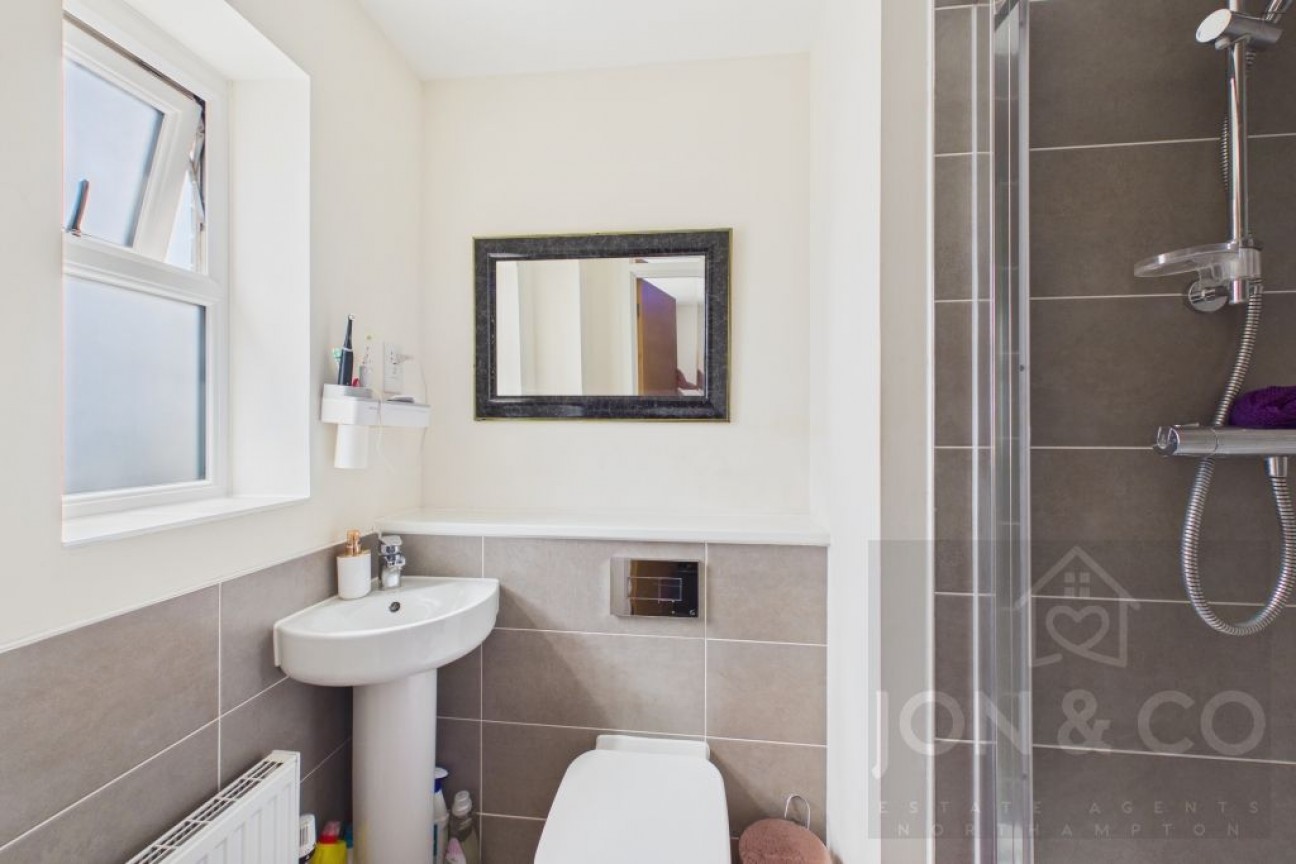 Folly Way | Buckton Fields | NN2