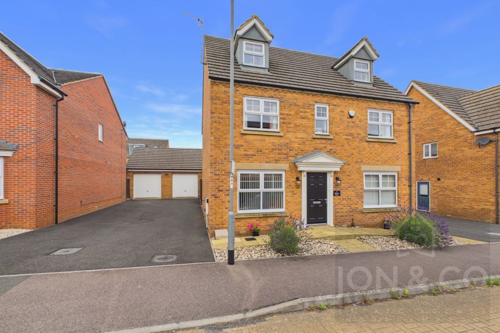 Spinney Close | Moulton | NN3