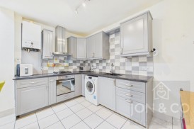 Artizan Road | Abington | NN1