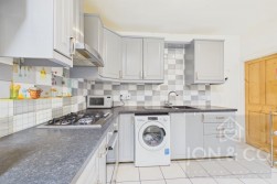 Artizan Road | Abington | NN1