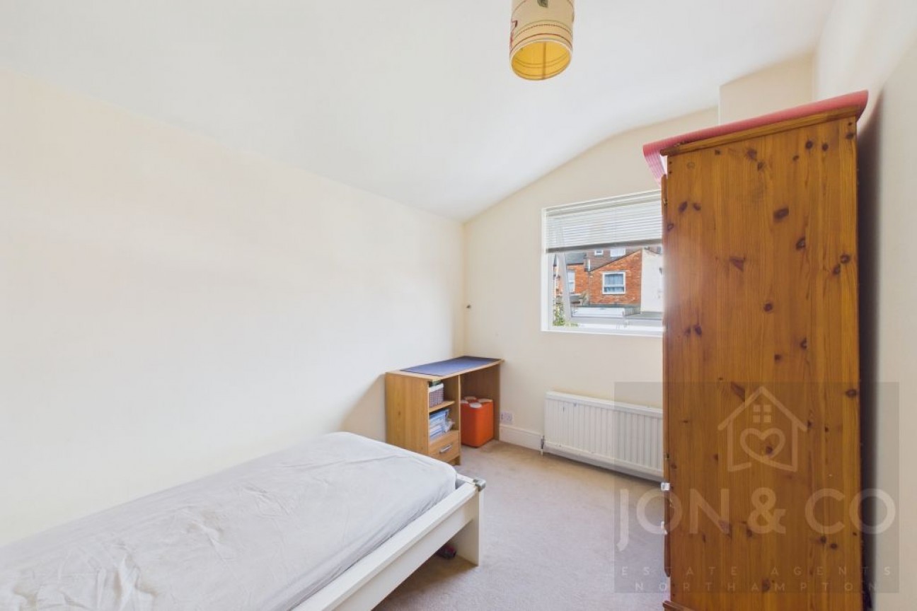 Artizan Road | Abington | NN1