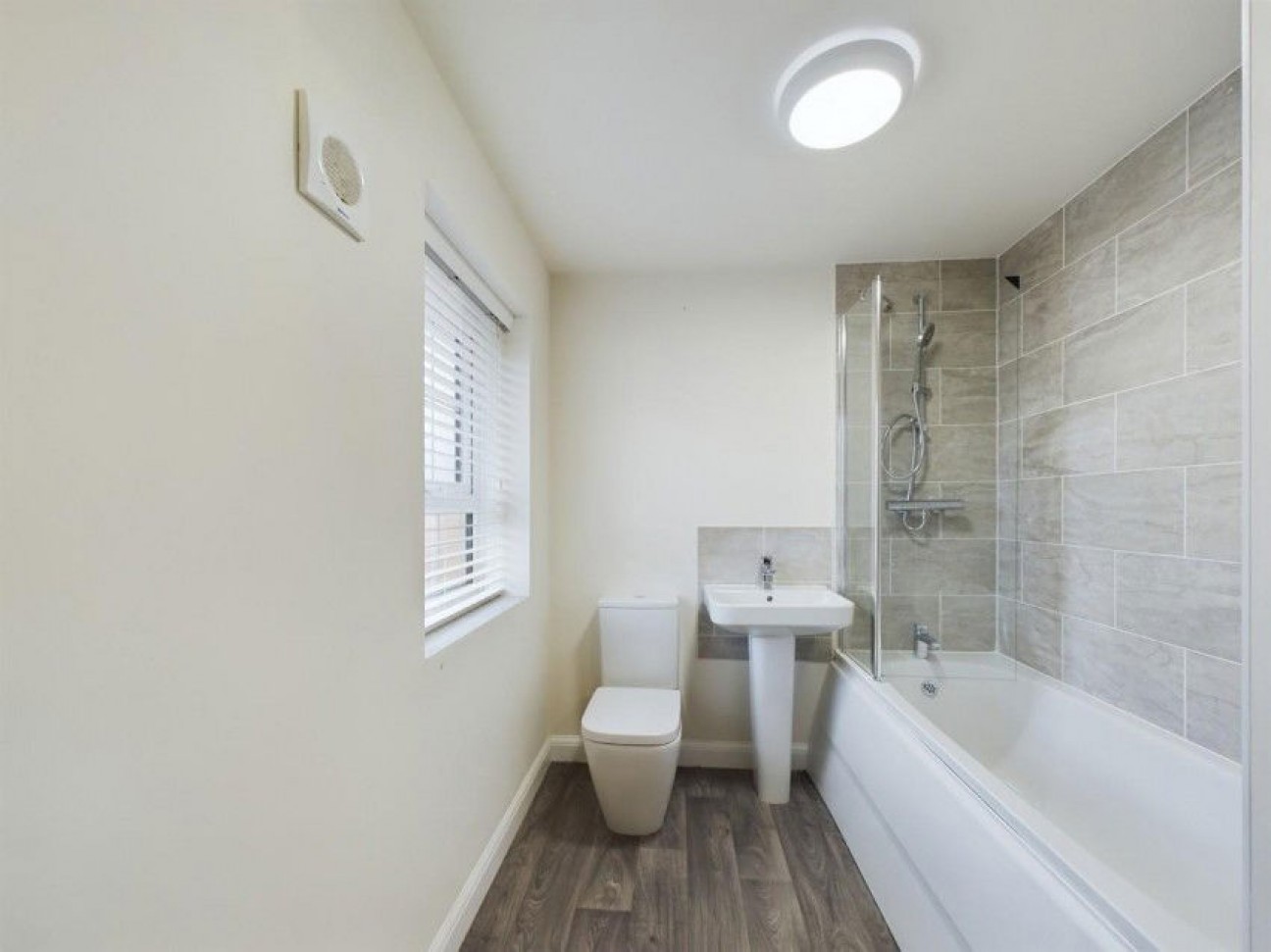 Parsons Way, Overstone Gate, NN6