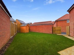 Parsons Way, Overstone Gate, NN6