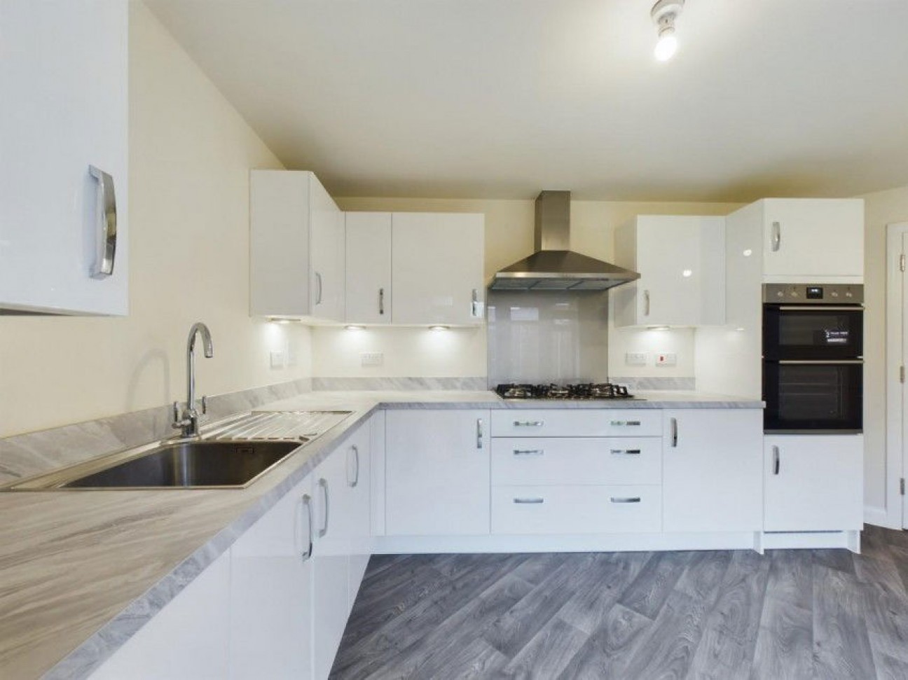 Parsons Way, Overstone Gate, NN6