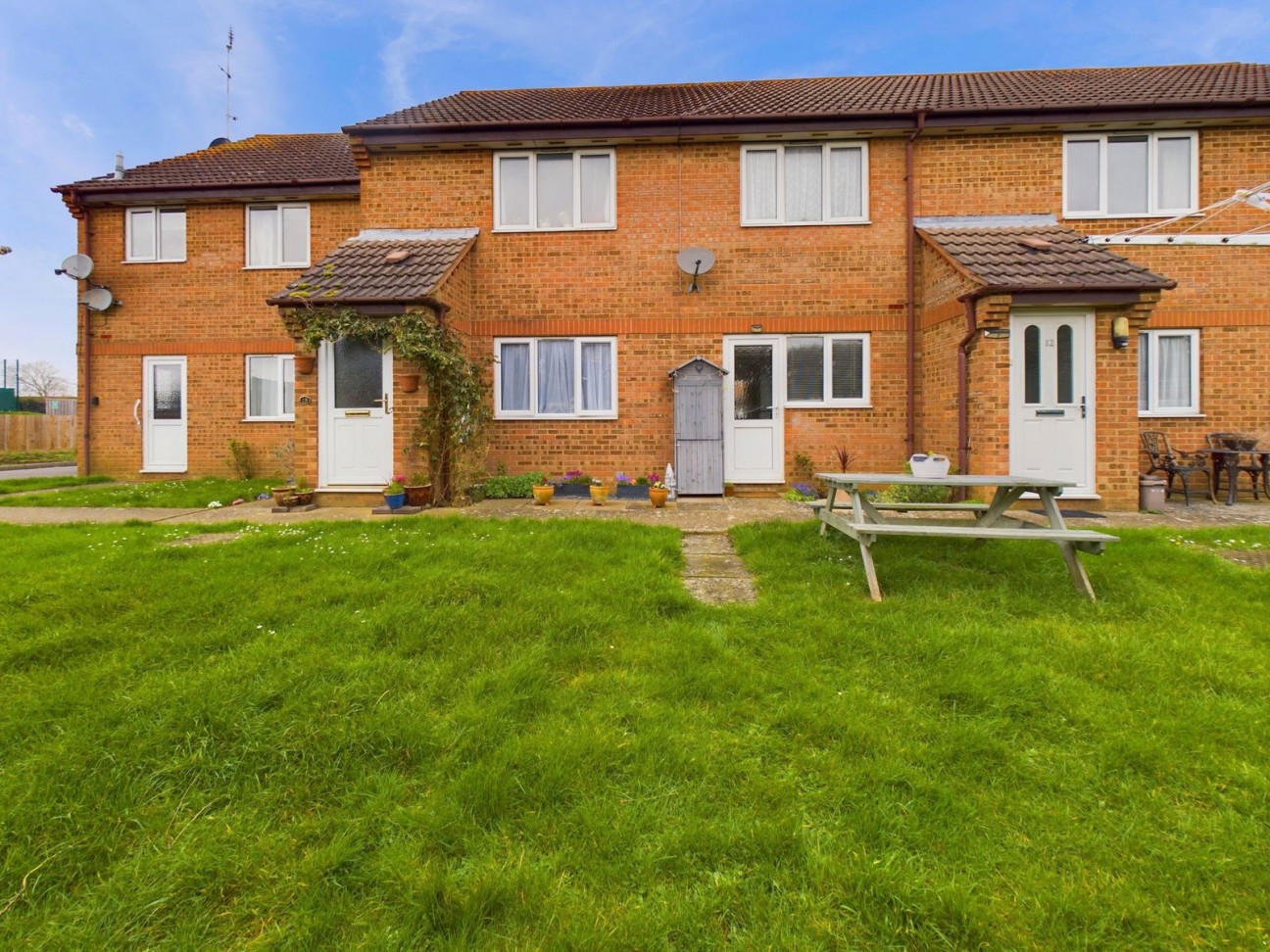 Whiting Court | Moulton | NN3