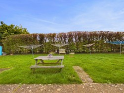 Whiting Court | Moulton | NN3