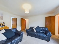 Whiting Court | Moulton | NN3