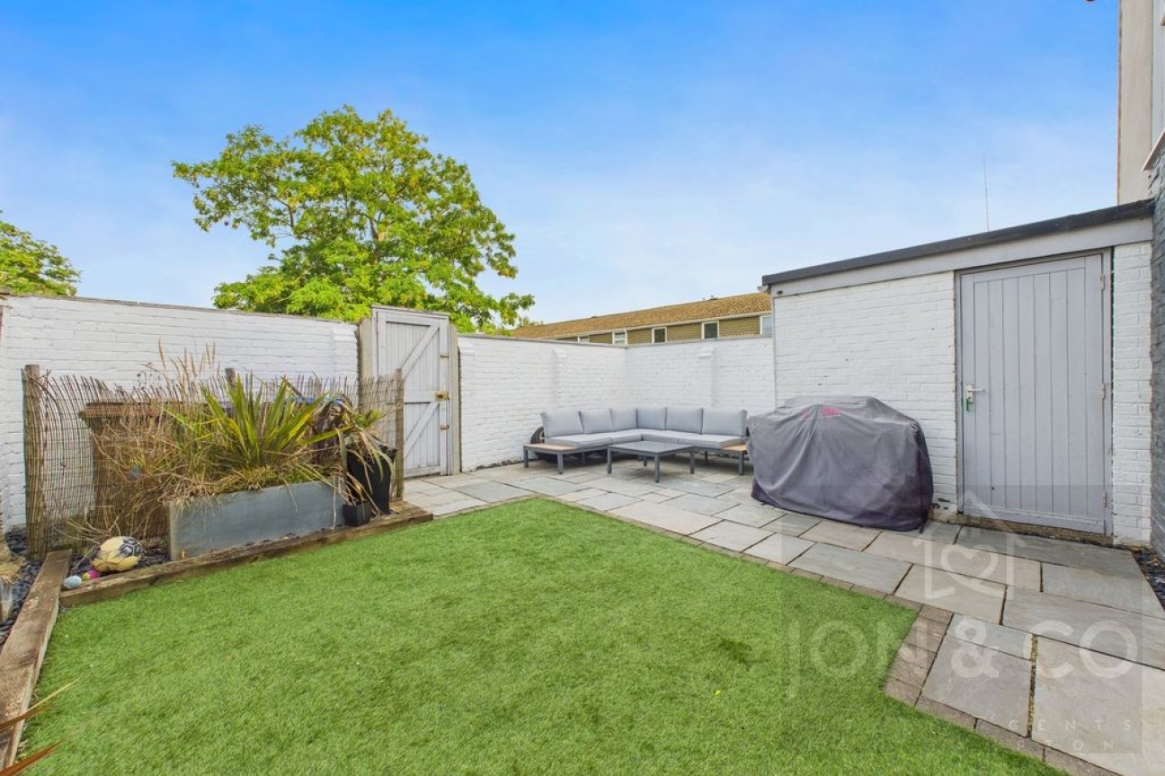 Appleby Walk | Lake View | NN3