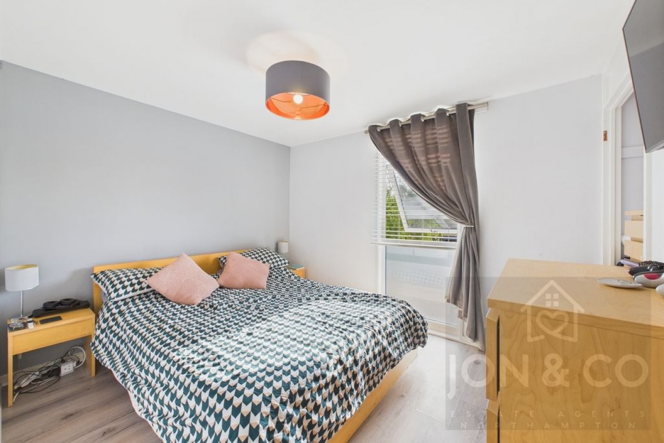 Appleby Walk | Lake View | NN3