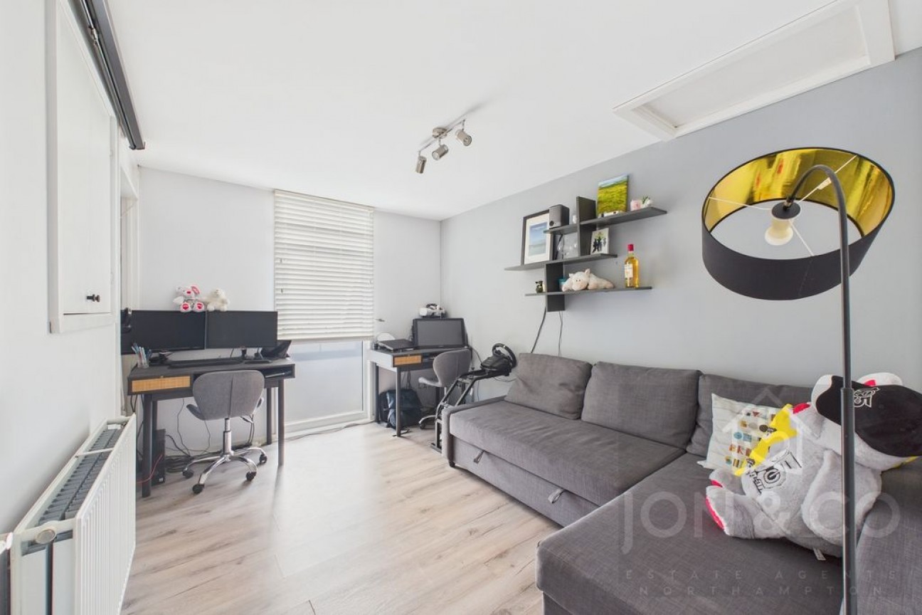 Appleby Walk | Lake View | NN3