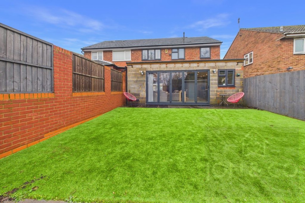 Cowgill Close | Cherry Lodge | NN3