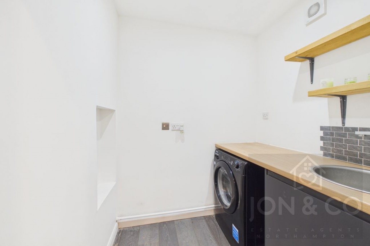 Cowgill Close | Cherry Lodge | NN3