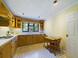 Oakmont Close | Collingtree Park | NN4