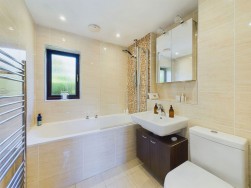 Oakmont Close | Collingtree Park | NN4