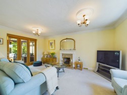Oakmont Close | Collingtree Park | NN4