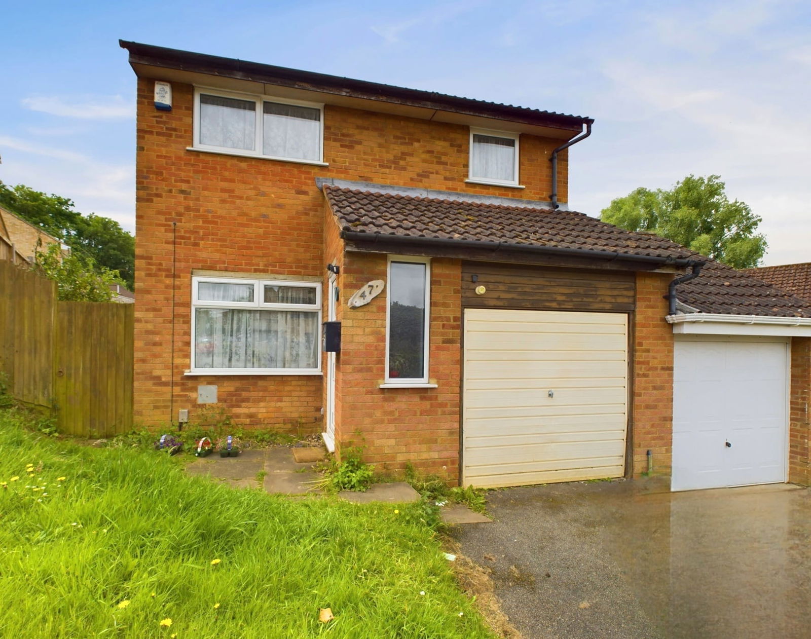 Chatsworth Avenue, Goldenash, NN3