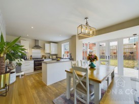 Dickens Close | Moulton | NN3