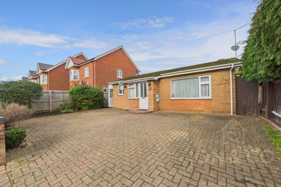 Broadmead Avenue | Northampton | NN3