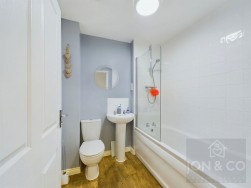 Spring Close | Moulton | NN3