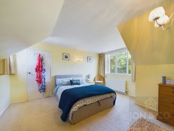 Park View, Moulton, NN3