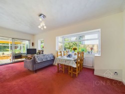 Park View, Moulton, NN3
