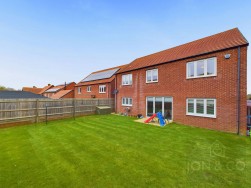 Bluebells Way | Moulton | NN3