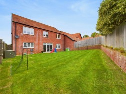 Bluebells Way | Moulton | NN3