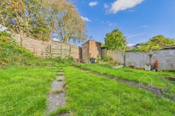 Wentworth Way | Links View | NN2