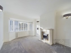 Wentworth Way | Links View | NN2