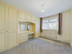 Wentworth Way | Links View | NN2