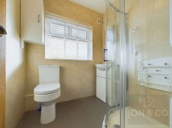 Wentworth Way | Links View | NN2