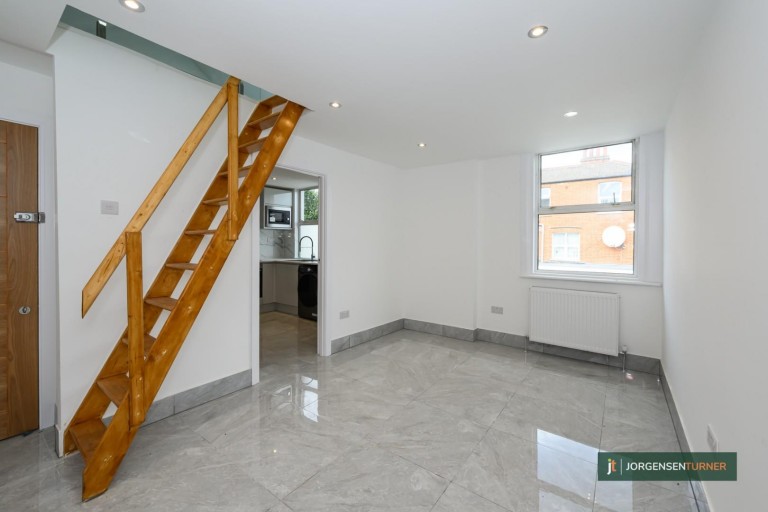 Shoot Up Hill, London