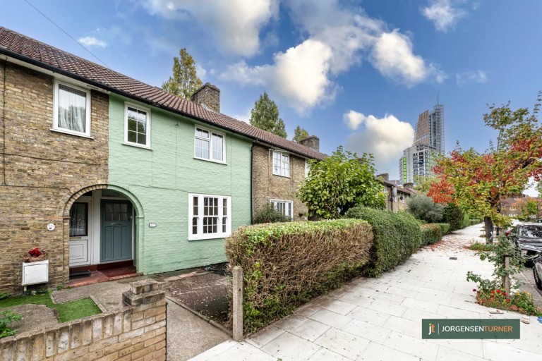 Bentworth Road, Shepherds Bush