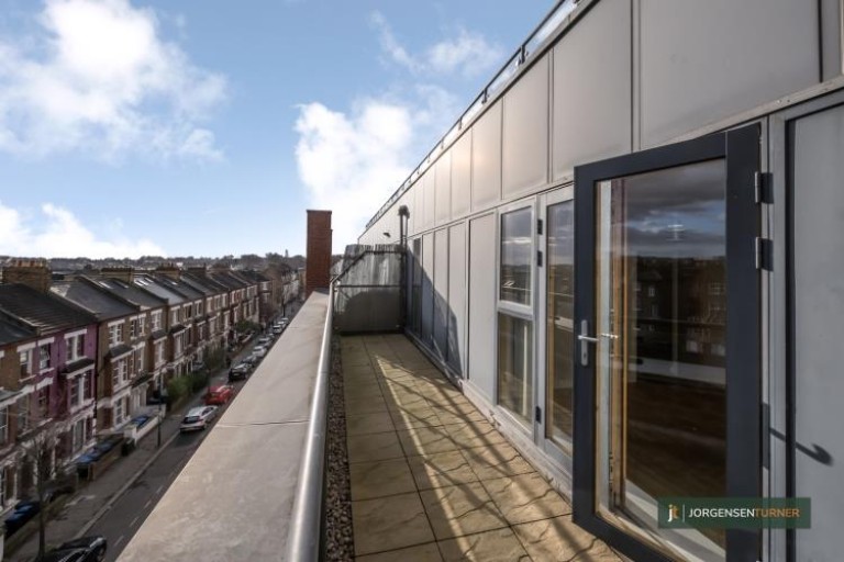 Glengall Road, Queens Park, NW6