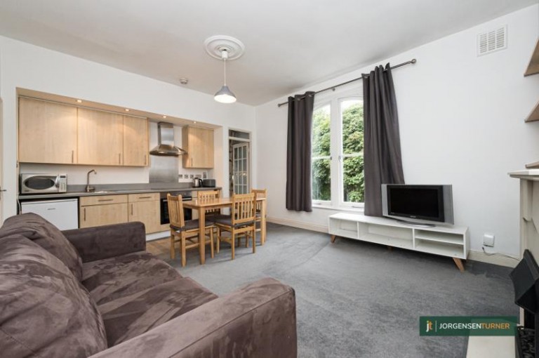 Godolphin Road, Shepherd's Bush