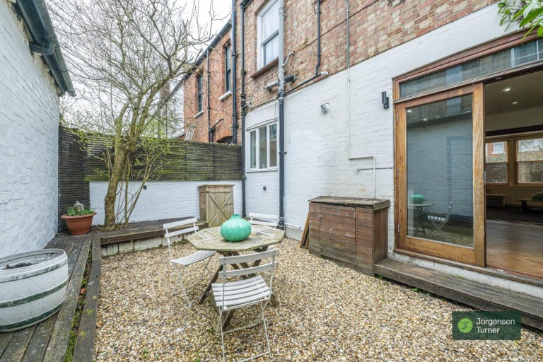 Adelaide Grove, Shepherds Bush