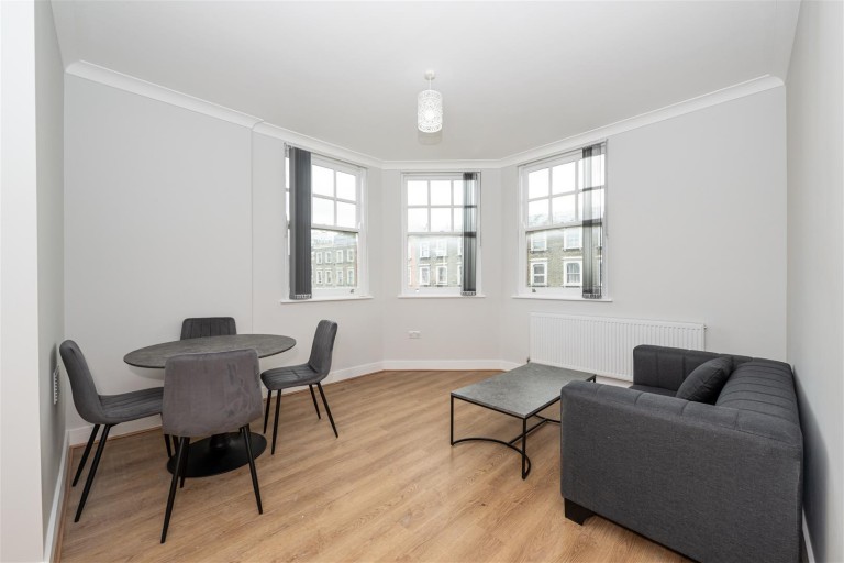Lanark Mansions, Shepherds Bush, W12