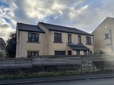 View full details for Smithy Carr Lane, Brighouse, Brighouse