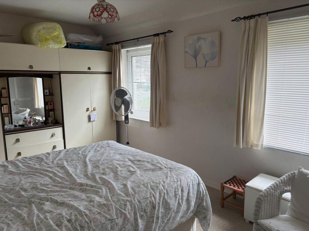 Image for Thorpe Lane, Almondbury, Huddersfield