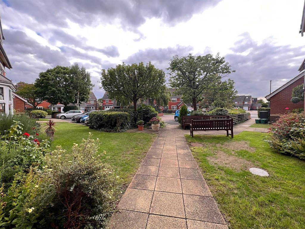 Moorlands Lodge, Moorlands Avenue, Kenilworth