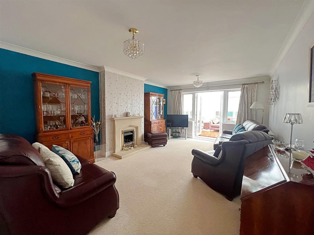 Leamington Road, Kenilworth