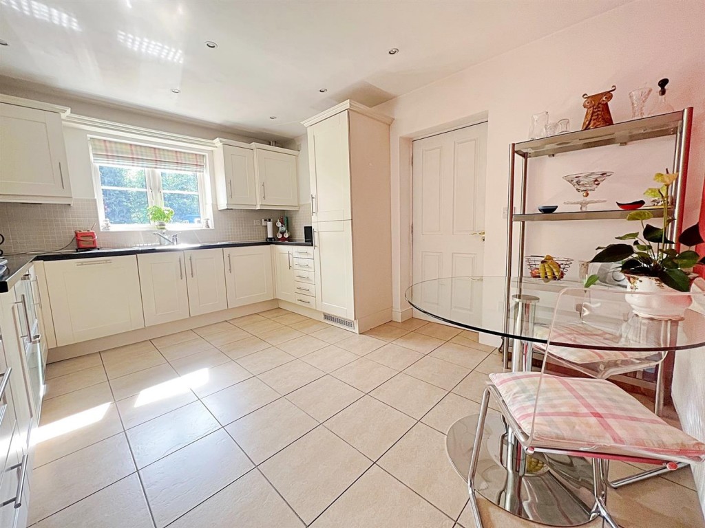 Leamington Road, Kenilworth