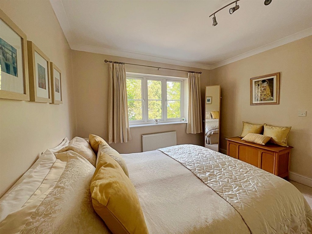 Leamington Road, Kenilworth