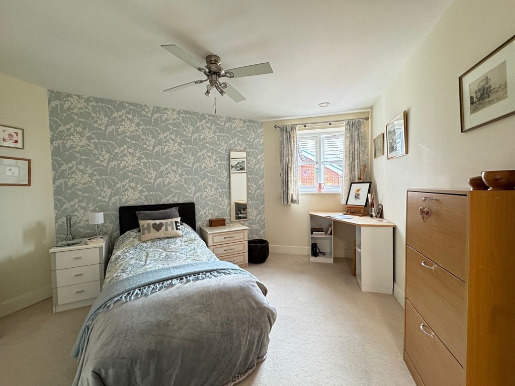 Finham Court, Waverley Road, Kenilworth