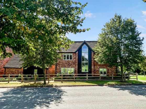 The Cedars, Warwick Road, Leek Wootton
